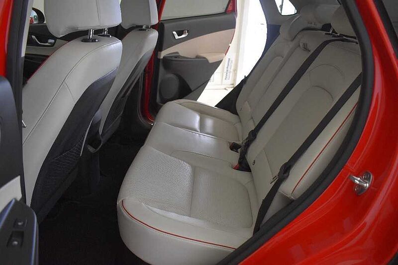 Hyundai Kona HEV 1.6 GDI DT Style Sky